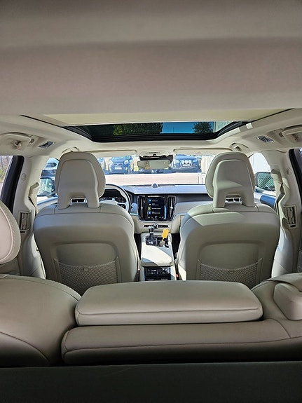 Volvo V90 Cross Country 29 of 30
