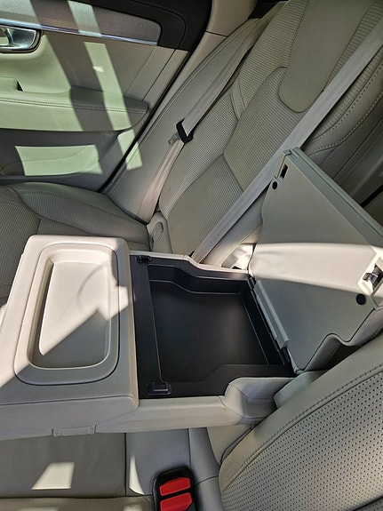 Volvo V90 Cross Country 26 of 30