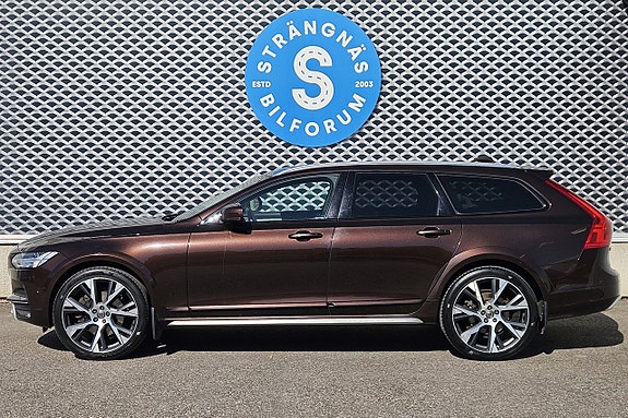 Volvo V90 Cross Country
