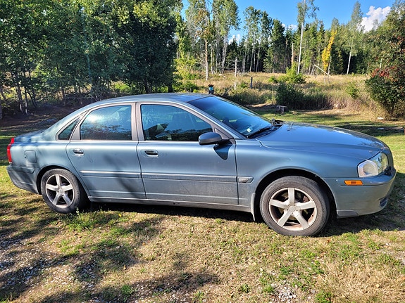 Volvo S80 2 of 4