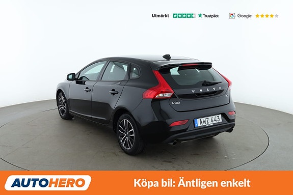 Volvo V40 3 of 30