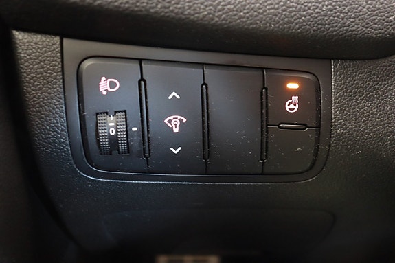 Kia Ceed 10 of 14