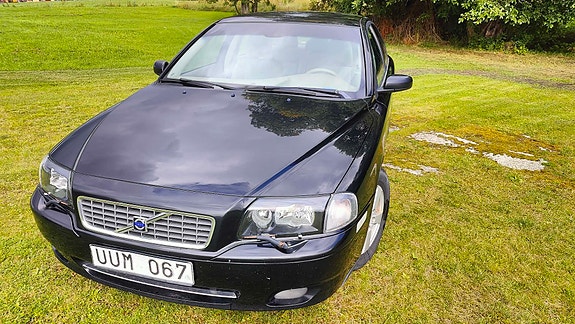 Volvo S80 2 of 14