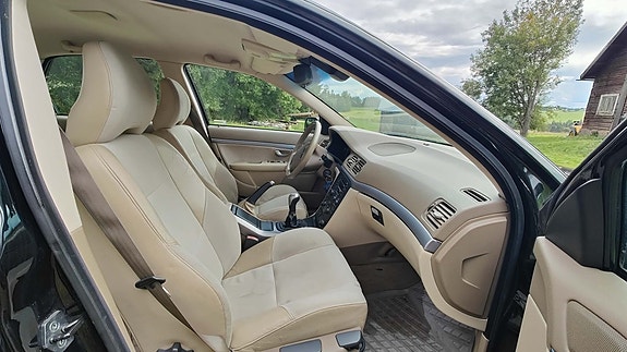 Volvo S80 5 of 14