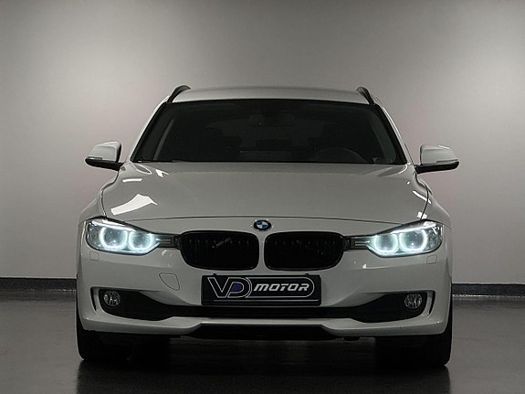 BMW 320d 10 of 22