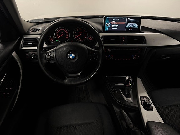 BMW 320d 13 of 22