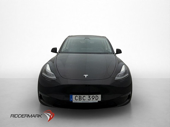 Tesla Model Y 3 of 30