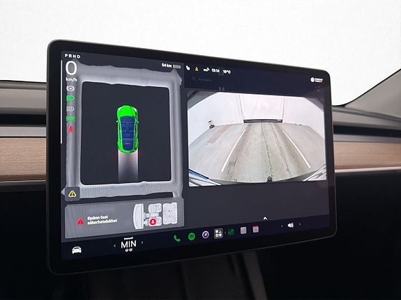 Tesla Model Y 20 of 30