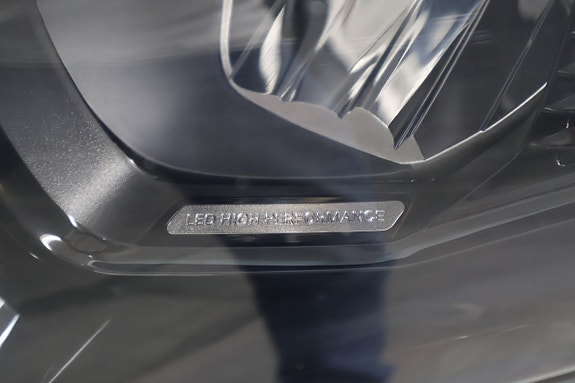 Mercedes-Benz EQB300 9 of 25