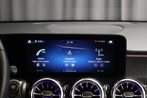 Mercedes-Benz EQB300 20 of 25