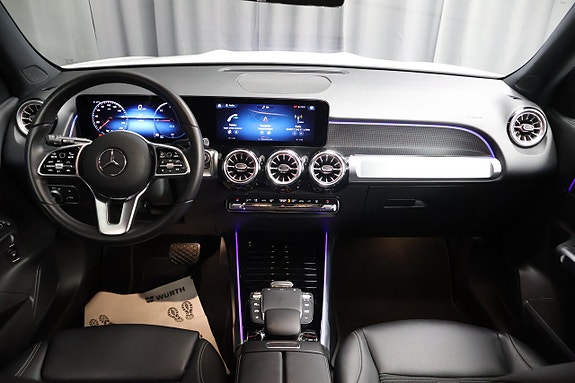 Mercedes-Benz EQB300 14 of 25