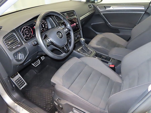 Volkswagen Golf Alltrack 7 of 20