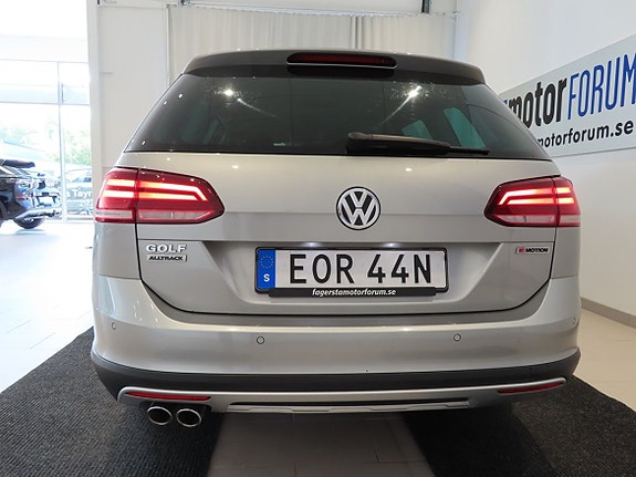 Volkswagen Golf Alltrack 5 of 20