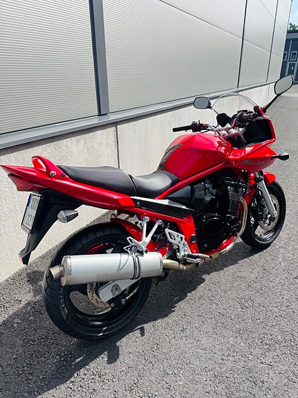Suzuki GSF650S Bandit 6 of 12