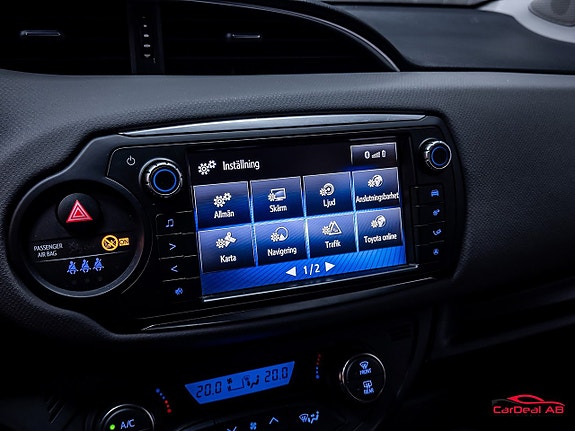 Toyota Yaris 24 of 30