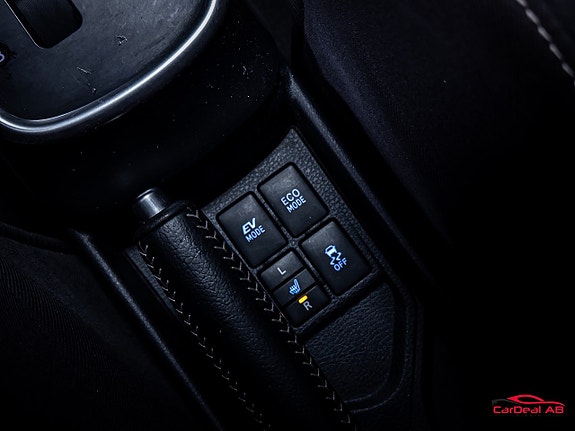 Toyota Yaris 27 of 30