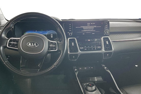 Kia Sorento 11 of 30