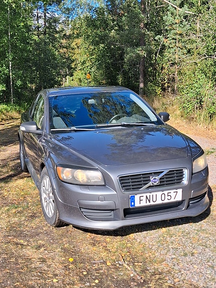 Volvo C30 2 of 7