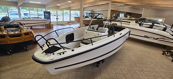 Ryds 630 Mid-C S-LINE / Yamaha F115 endast 28 tim 2 of 6