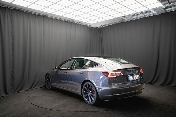 Tesla Model 3 9 of 20