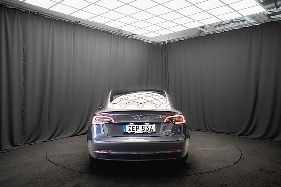 Tesla Model 3 8 of 20
