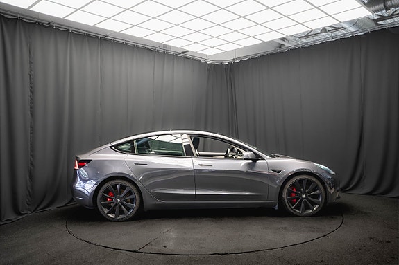 Tesla Model 3 6 of 20