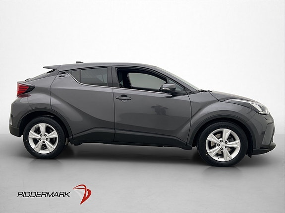 Toyota C-HR 9 of 30