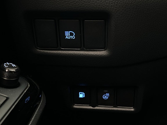 Toyota C-HR 20 of 30