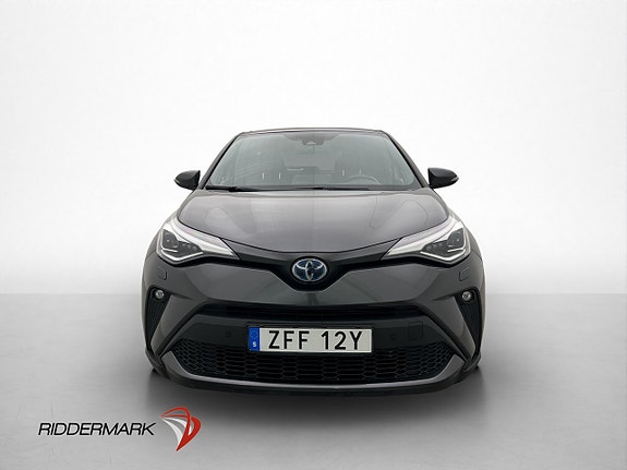 Toyota C-HR 2 of 30