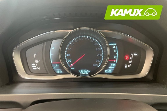Volvo V60 12 of 23
