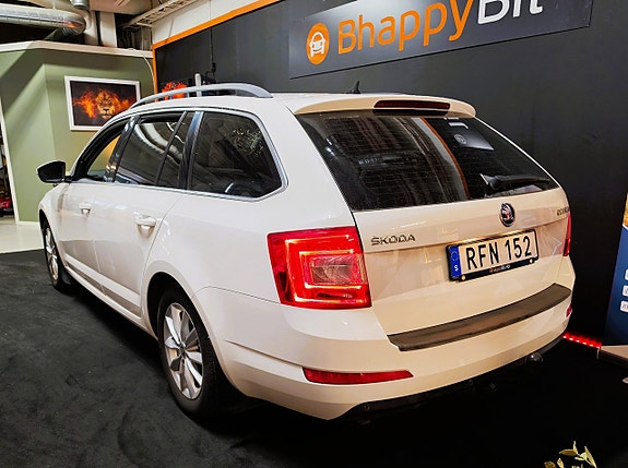 Skoda Octavia 6 of 26