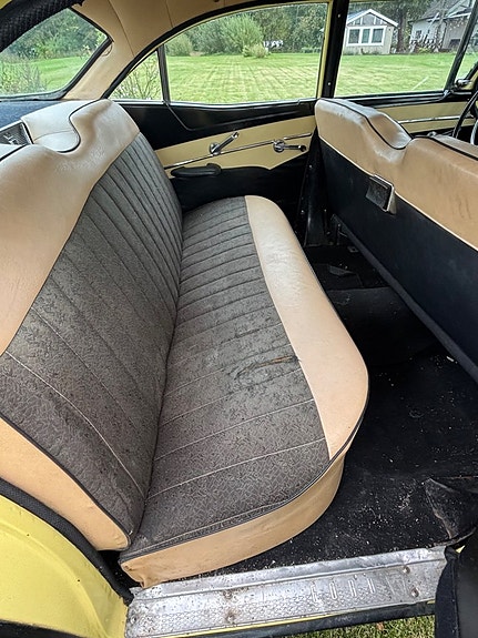 Ford Fairlane 7 of 11