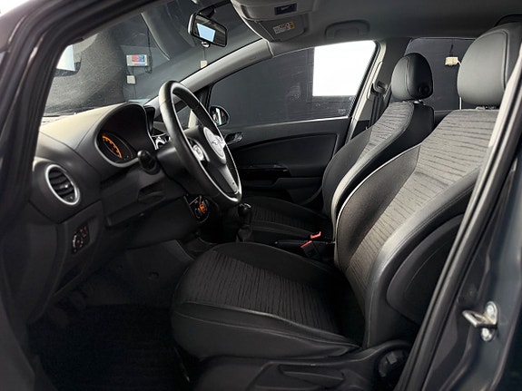 Opel Corsa 7 of 12