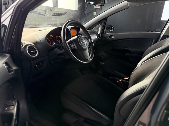 Opel Corsa 5 of 12
