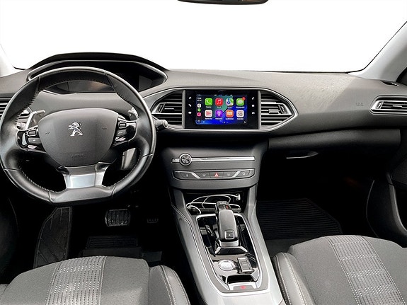 Peugeot 308 6 of 15