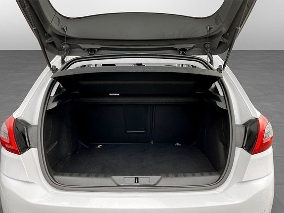 Peugeot 308 15 of 15