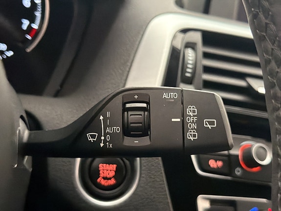 BMW 118i 26 of 28