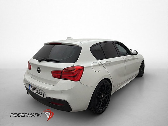 BMW 118i 8 of 28