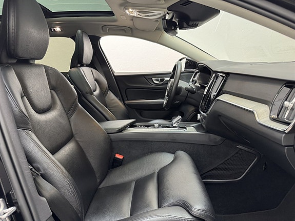 Volvo V60 23 of 24
