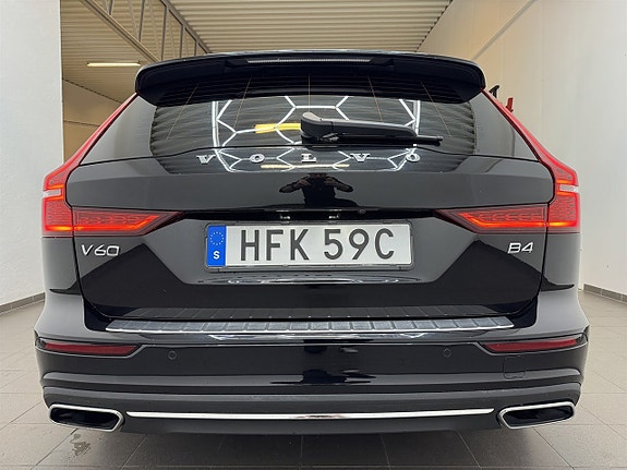 Volvo V60 6 of 24