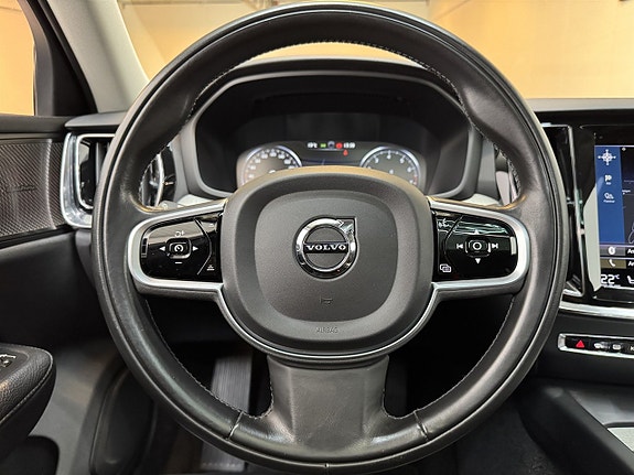 Volvo V60 13 of 24