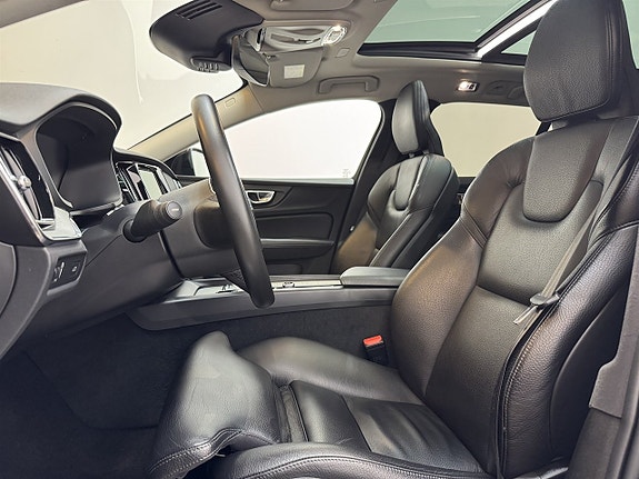 Volvo V60 9 of 24
