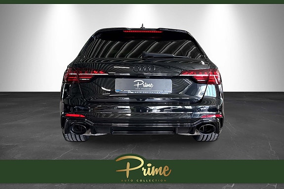 Audi RS4 18 of 23