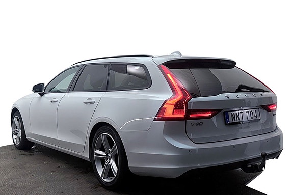 Volvo V90 8 of 30