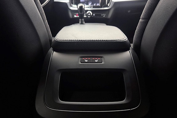 Volvo V90 16 of 30