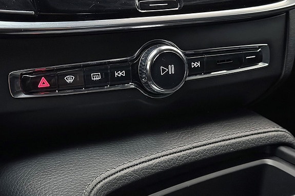 Volvo V90 27 of 30