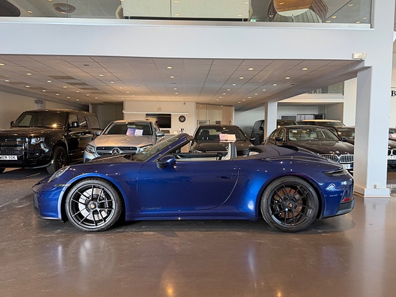 Porsche 911 2 of 6