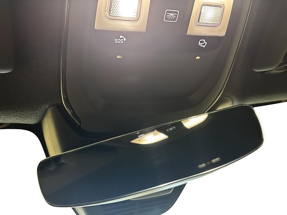 Volvo XC40 11 of 13