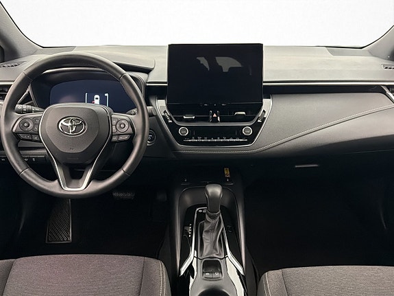 Toyota Corolla 11 of 26