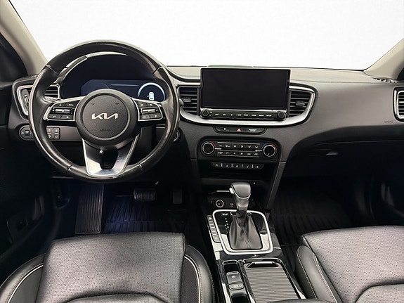 Kia Ceed 13 of 30